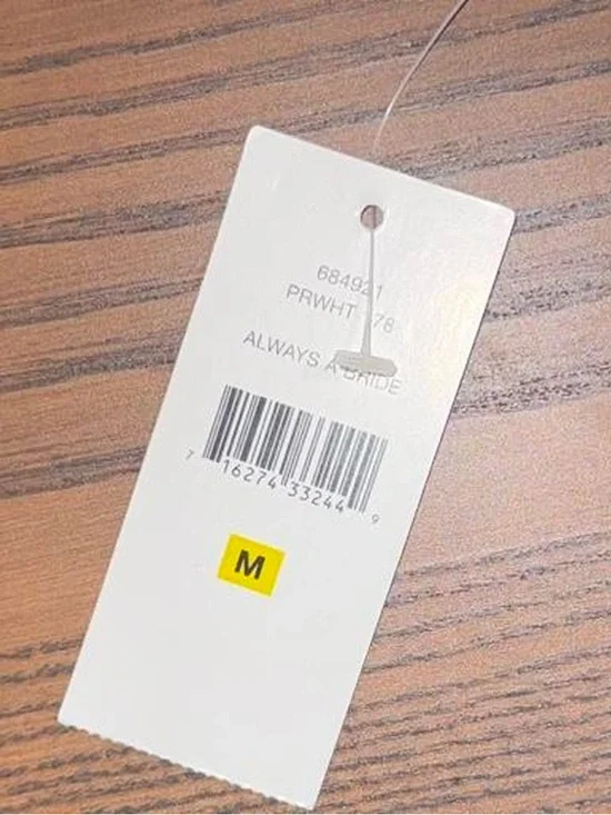 Oscar de la Renta Ivory Satin Lace-Trim Robe - Picture 6 of 6